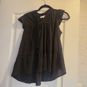 Monteau Black Tie-Neck Tiered Blouse M Euc